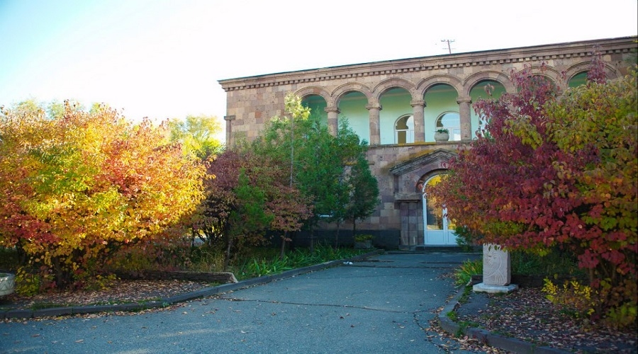 Sanatorium Arzni-1